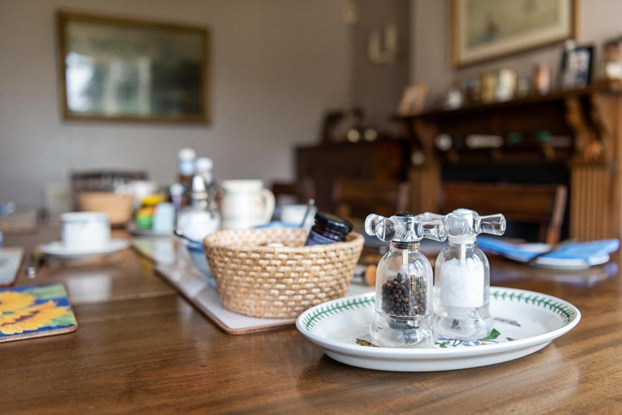 Ecton The Hillcrest Bed & Breakfast エクステリア 写真
