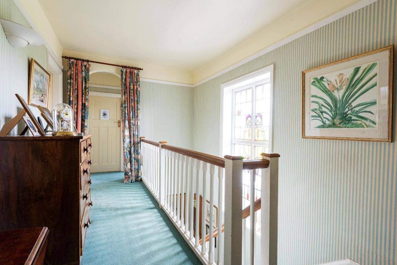 Ecton The Hillcrest Bed & Breakfast エクステリア 写真